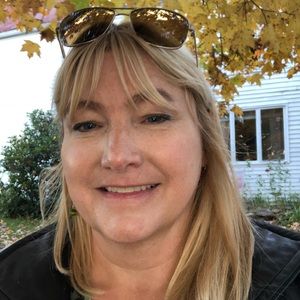 Meet your Posher, Sandi